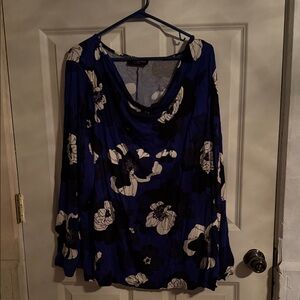 Lane Bryant Blue Floral Long Sleeve Top